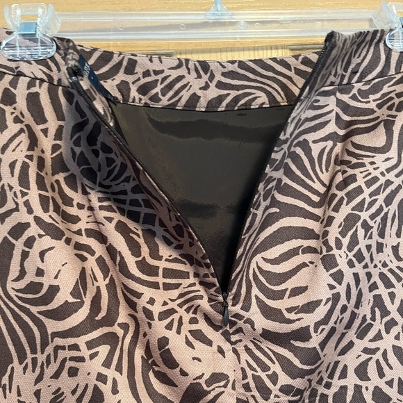 Knee high Banana Republic Jungle Print Skirt - Picture 6 of 7